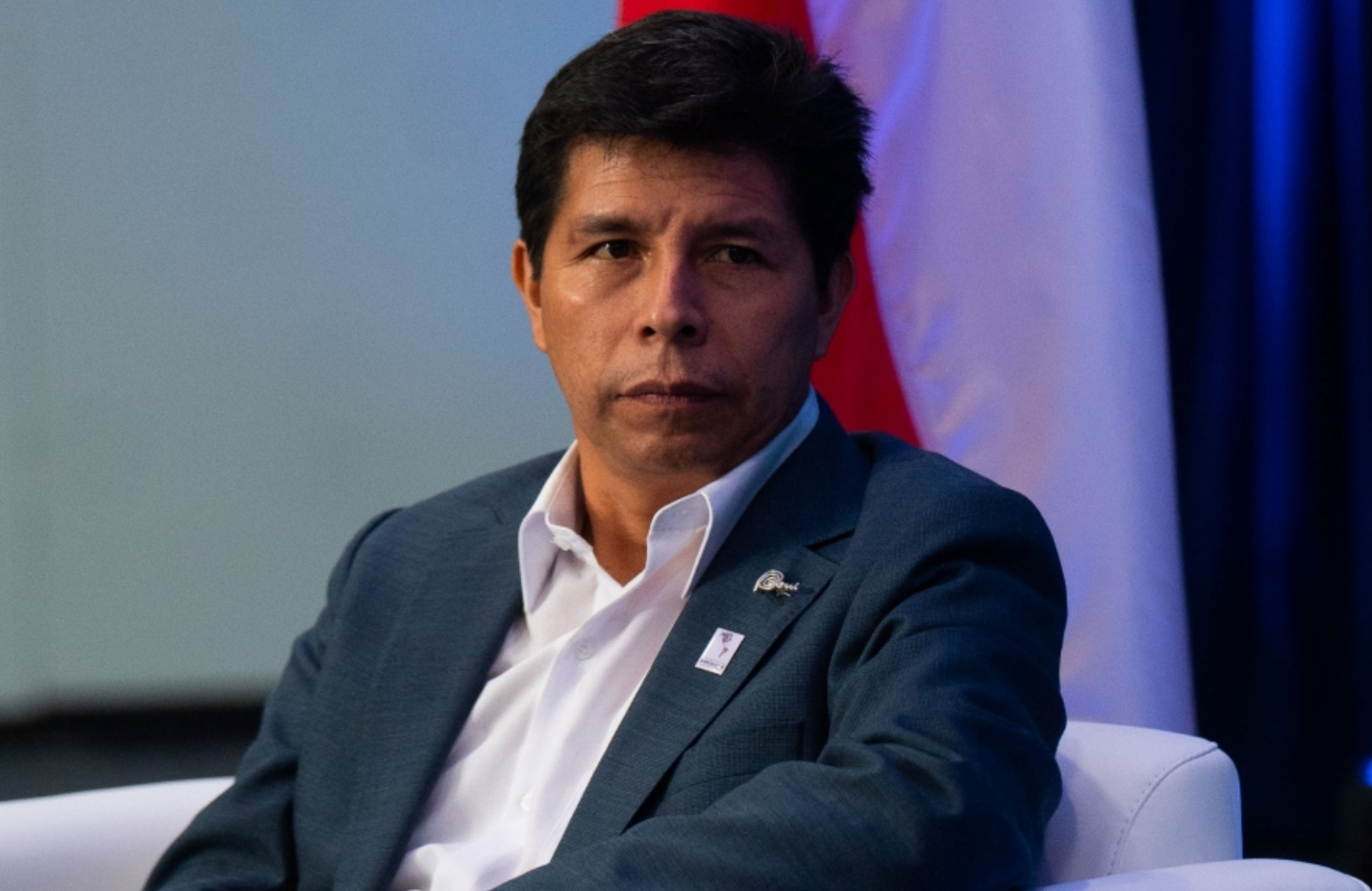 
                                 Congreso decide no otorgar pensión vitalicia a Pedro Castillo por tener acusación constitucional 
                            