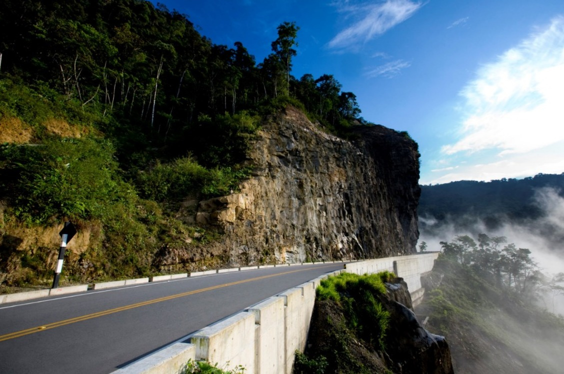Longitudinal de la Sierra Section 4: seven bidders interested in US$1.2 billion project