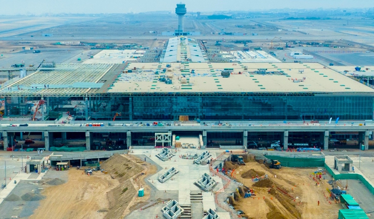 Aeropuerto Jorge Chvez se muda en diciembre: ms de 15,000 trabajadores apoyarn en la habilitacin del nuevo aeropuerto.