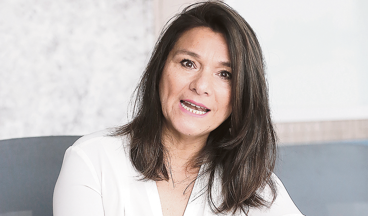 Raquel Carrero: “Taking advantage of renewable energy will lower electricity rates for millions”