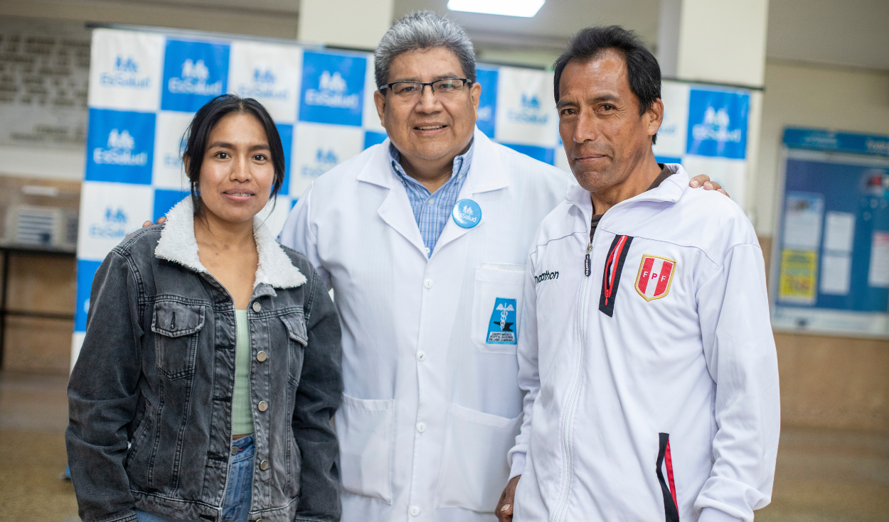 
                                 Padre salva la vida de su hija donándole un riñón para trasplante urgente en EsSalud 
                            
