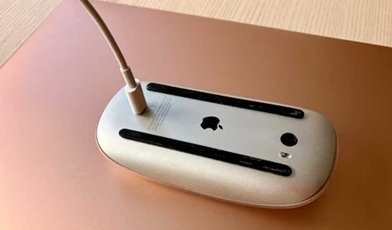 
                                 ¿Tienes un mouse de Apple? Su CEO defendió a este 'ratón' que no puedes usar mientras carga 
                            