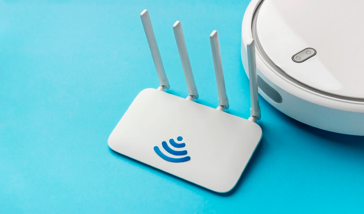 
                                 ¿Para qué sirven los canales de tu router WiFi y cómo puedes configurarlos para mejorar tu internet? 
                            