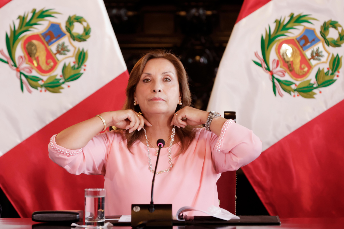 
                                 Dina Boluarte: Presidencia lanza microinformativo mientras que la presidenta guarda silencio con la prensa 
                            