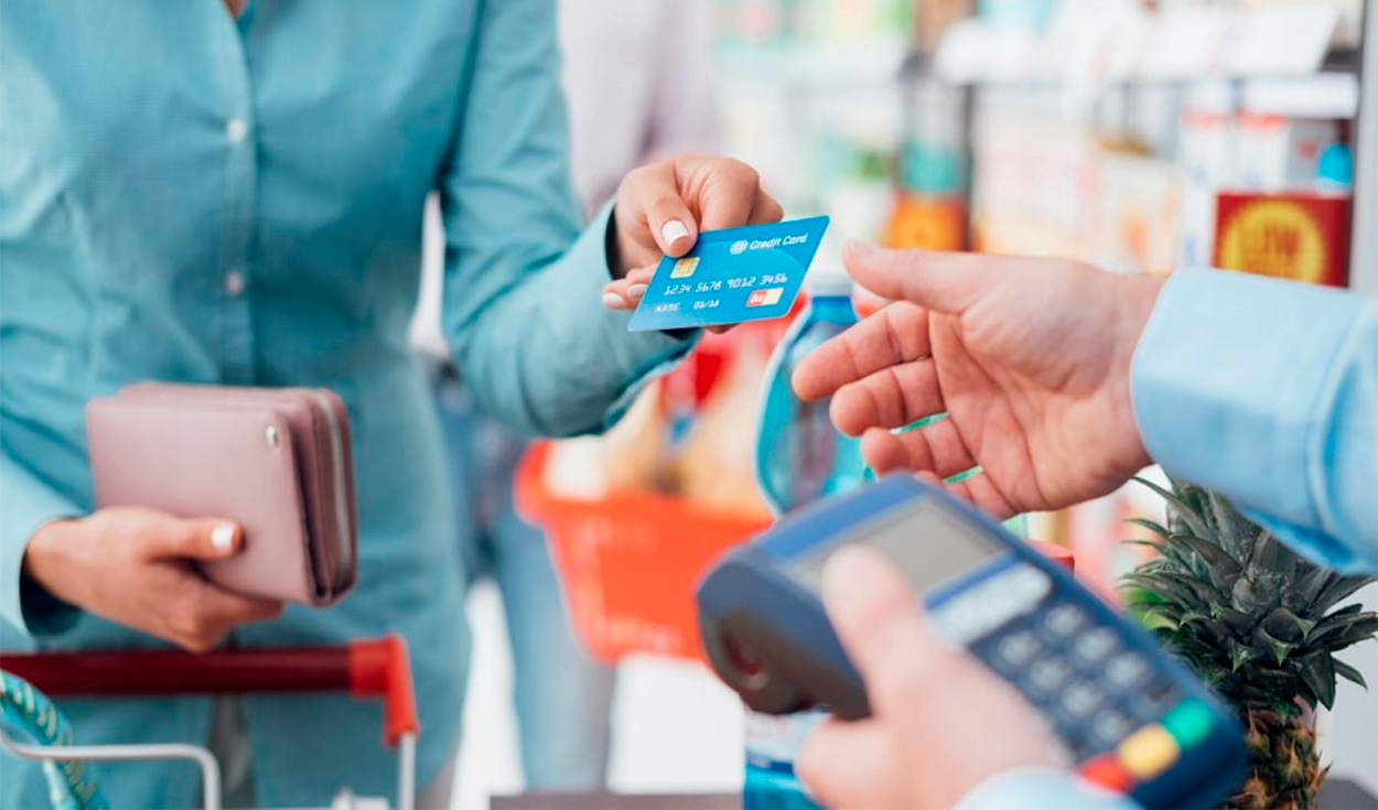 
                                 Modifican reglamento para el uso tarjetas de crédito y débito: ¿cuáles serán los nuevos requisitos? 
                            
