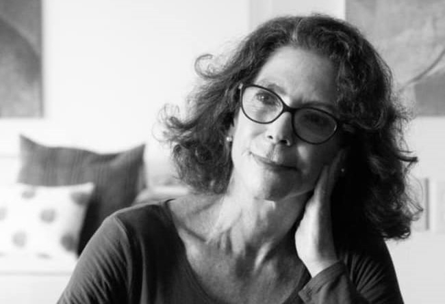 
                                 María Paz de la Puente: “He escrito mi novela desde la modestia más absoluta” 
                            