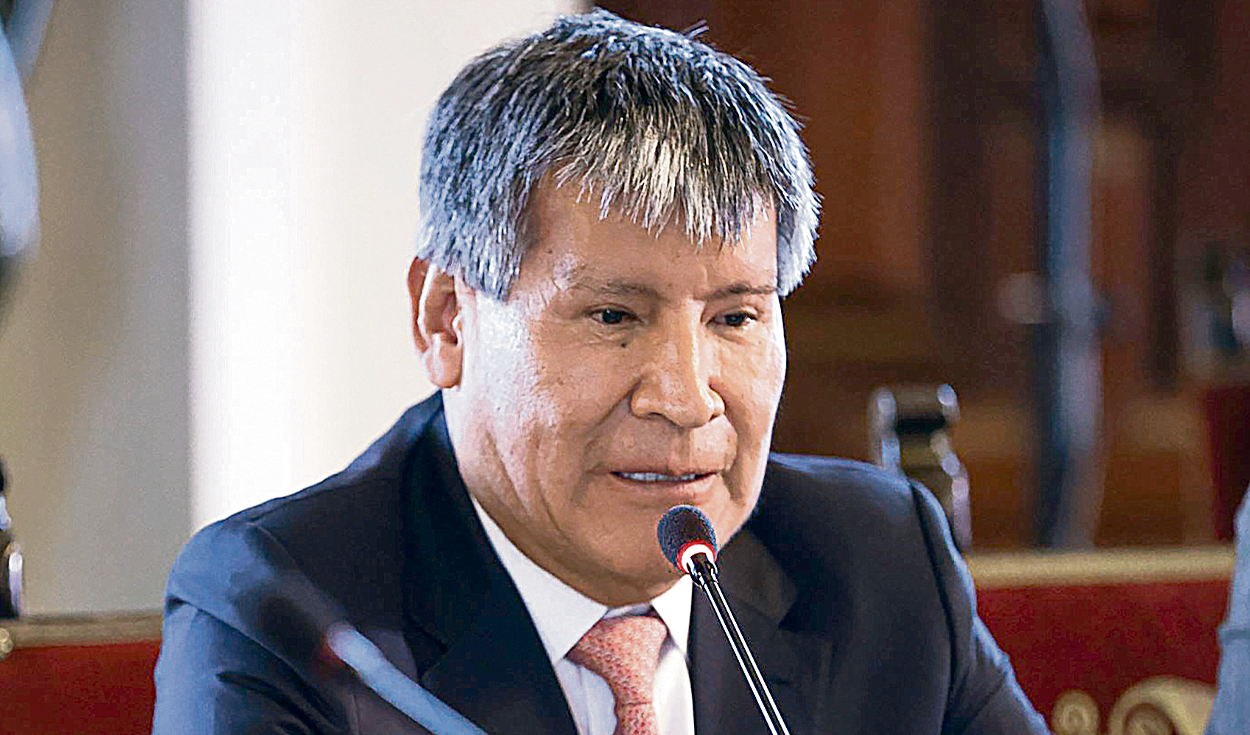 
                                 Wilfredo Oscorima: ordenan embargo de 8 bienes de gobernador de Ayacucho por caso Obrainsa 
                            