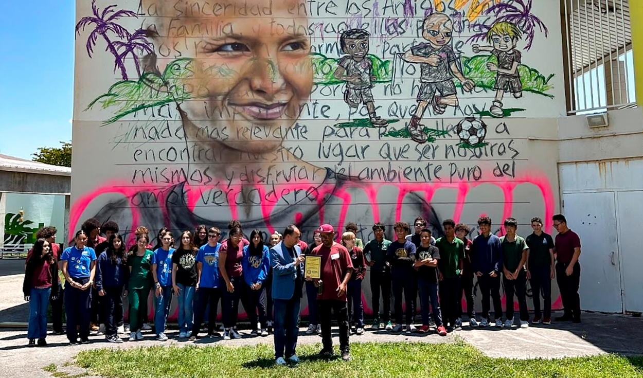 
                                 ¡Orgullo peruano! Destacado muralista Sef01 obtiene importante premio internacional 
                            