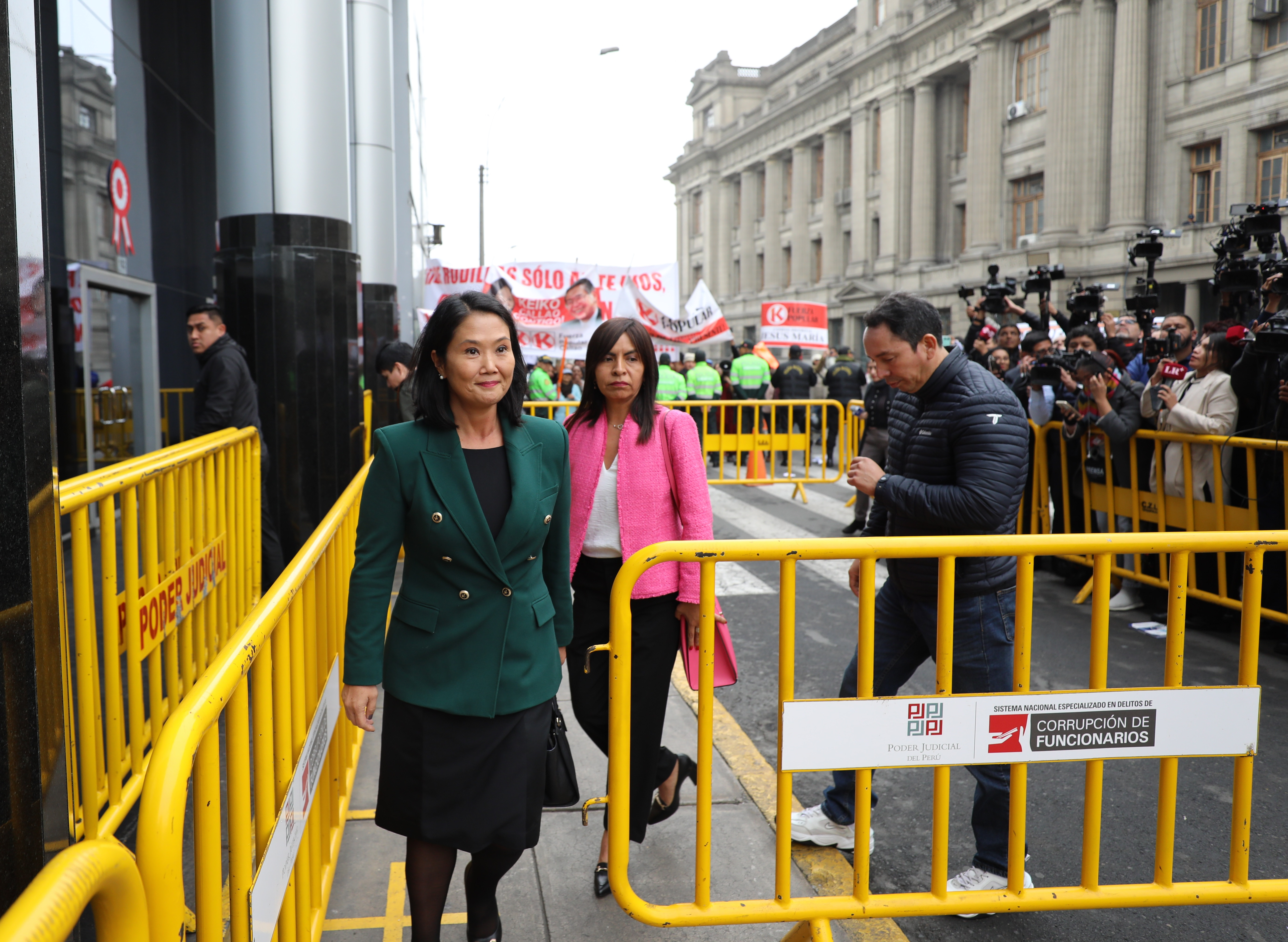 
                                 Caso cócteles: Fiscal reiterará en juicio pedido de 30 años y 10 meses de prisión para Keiko Fujimori 
                            