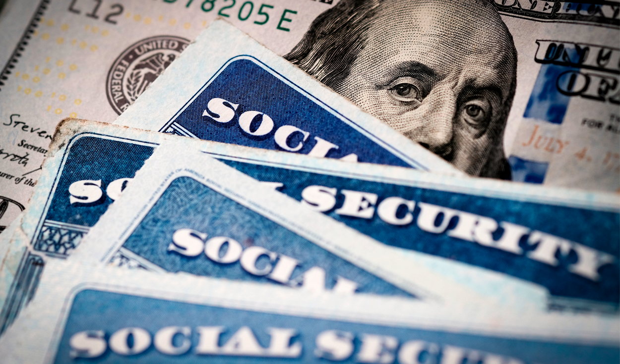 
                                 Seguro Social en Estados Unidos: conoce quiénes serán los beneficiarios que recibirán un pago de 1.900 dólares 
                            
