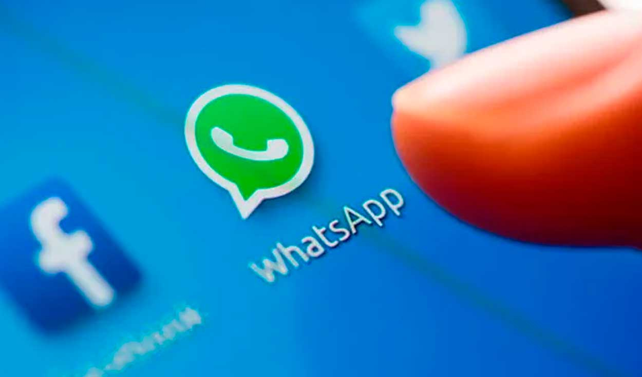 
                                 WhatsApp tiene dos widgets ocultos que pocos aprovechan: así podrás activarlos en tu celular 
                            