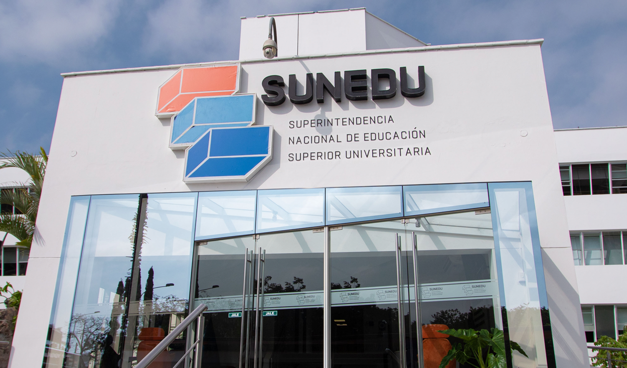
                                 Sunedu perdió autonomía tras 10 años de creación de Ley Universitaria, afirman especialistas 
                            