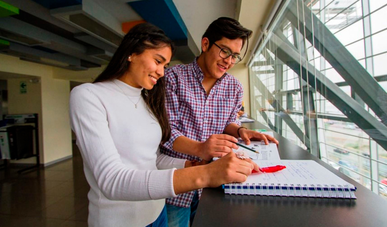 
                                 Estudia gratis en Hungría cumpliendo solo estos 8 requisitos: más de 20 peruanos ganaron una beca en 2024 
                            