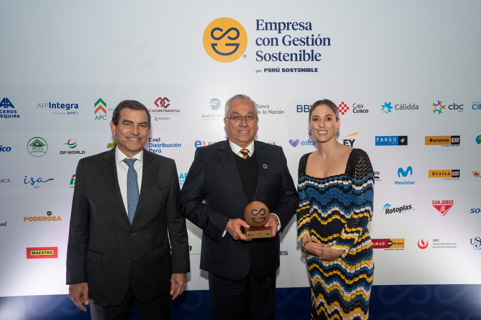 
                                 Aceros Arequipa recibe distintivo “Empresa con Gestión Sostenible” por séptimo año consecutivo 
                            