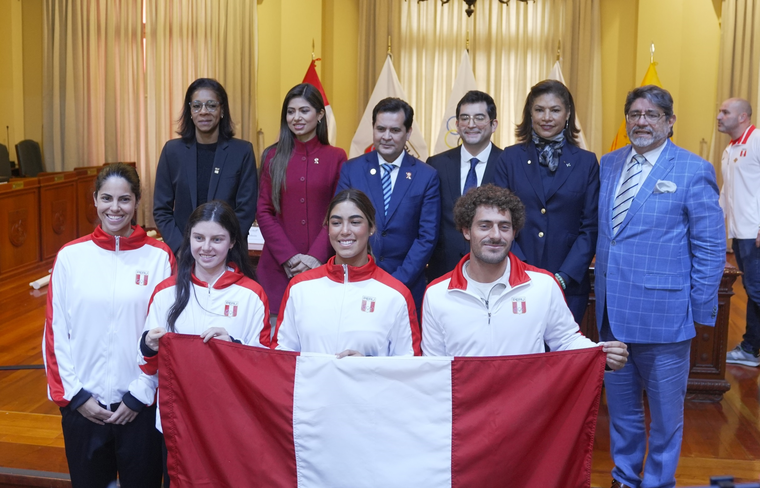 
                                 Rumbo a París 2024: Delegación peruana lista para afrontar los Juegos Olímpicos 
                            
