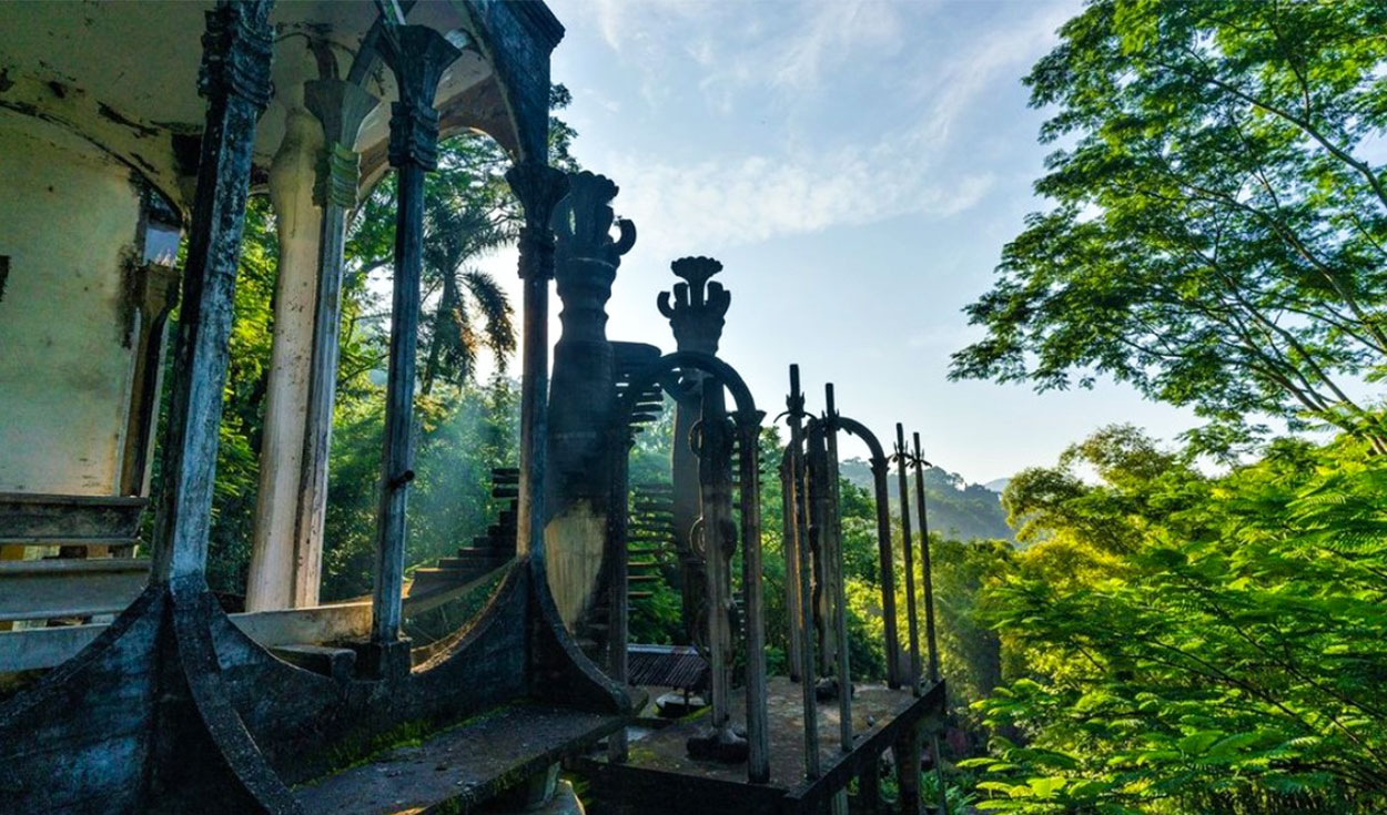 
                                 El mágico jardín, considerado tesoro escondido de la selva mexicana, que parece sacado de 'El Señor de los Anillos' 
                            