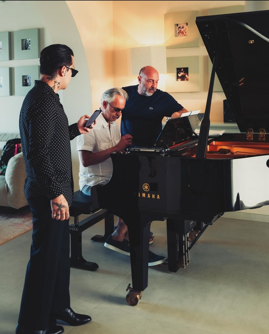 Christian Nodal con Bocelli marca un hito en su carrera musical y lo consolida como una estrella global. Foto: Instagram/Nodal 