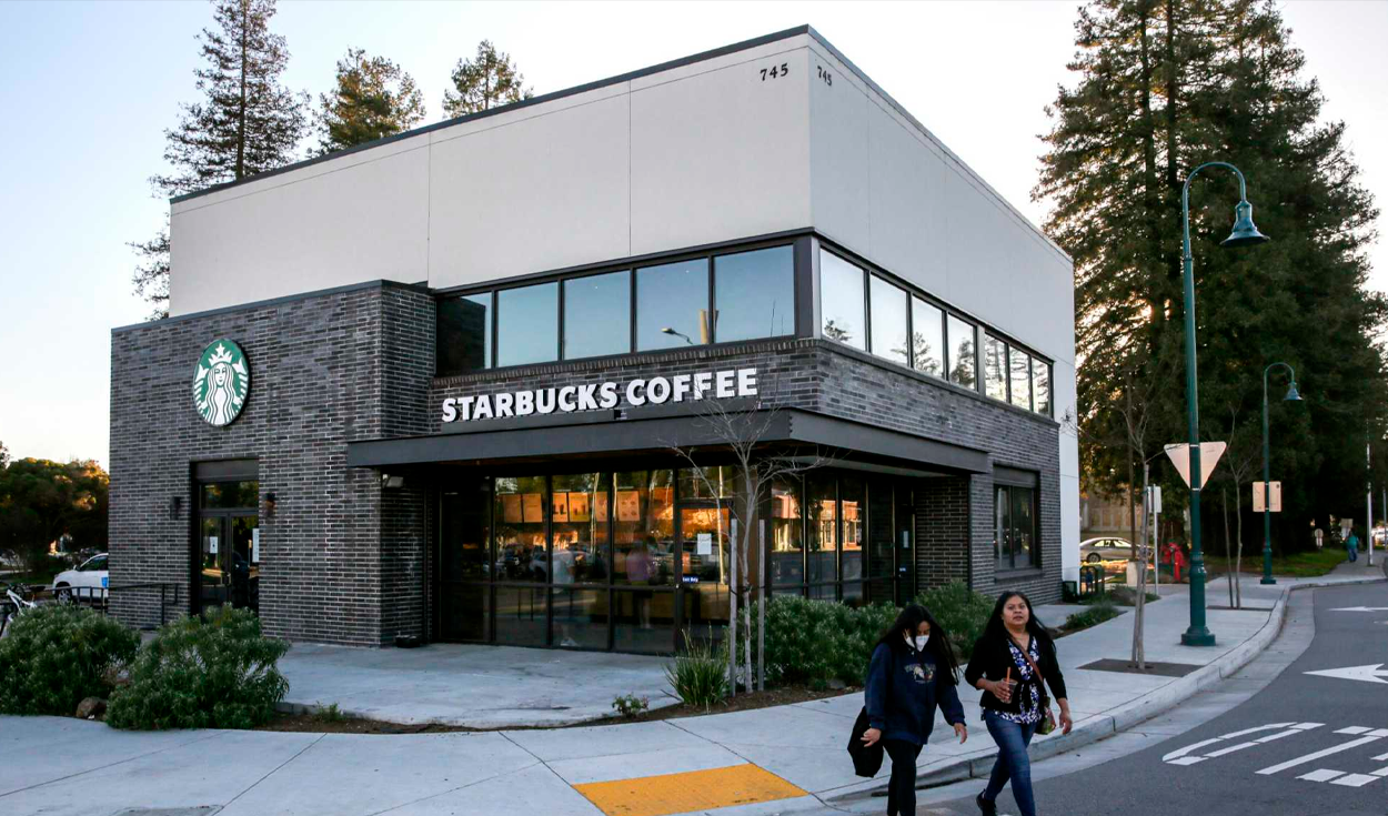
                                 Starbucks ofrece trabajo en California con pagos de hasta 240 dólares por día: ¿cómo postular? 
                            
