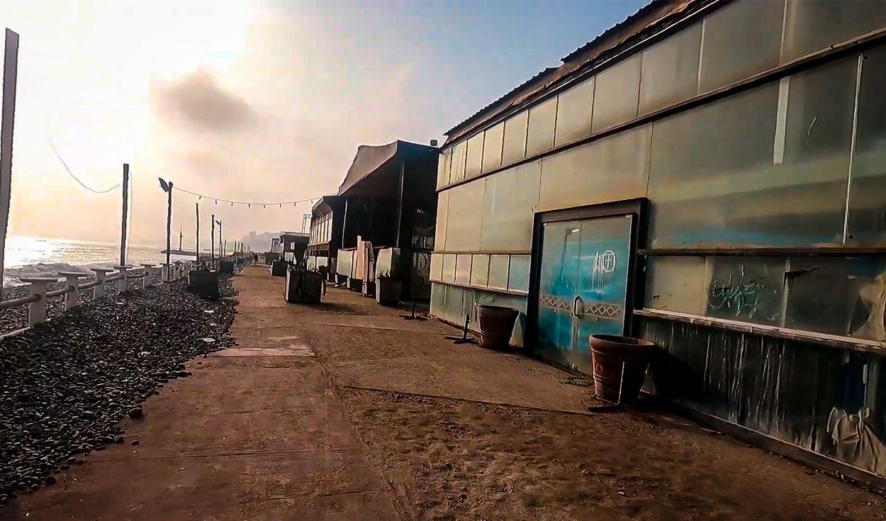 
                                 El inmenso boulevard abandonado en Barranco frente al mar que cuenta con restaurantes y canchas de juego: ¿qué le pasó? 
                            