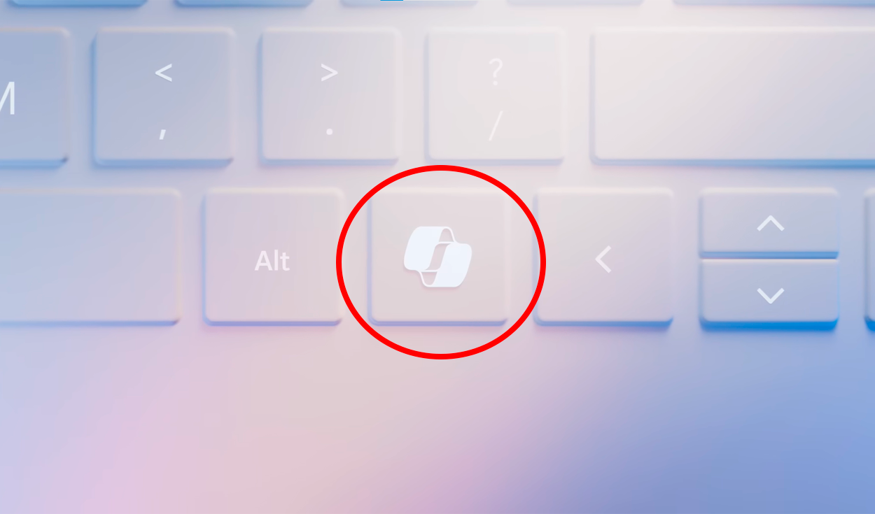 
                                 Este es el nuevo botón que integran las laptops con Windows que activa al chatbot con IA 
                            