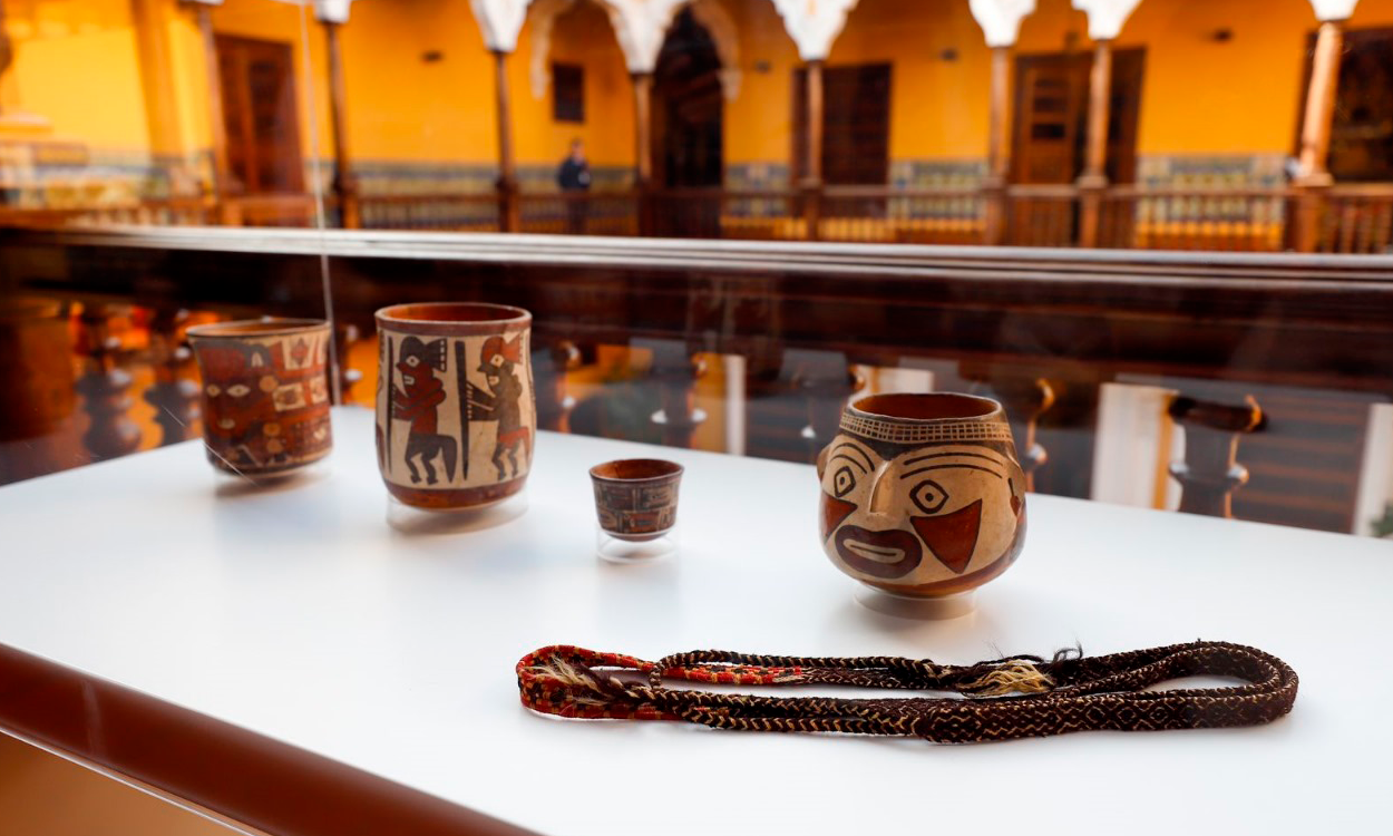 
                                 Devuelven a Perú 33 históricas piezas de culturales ancestrales: provienen de Estados Unidos, Asia y Oceanía 
                            