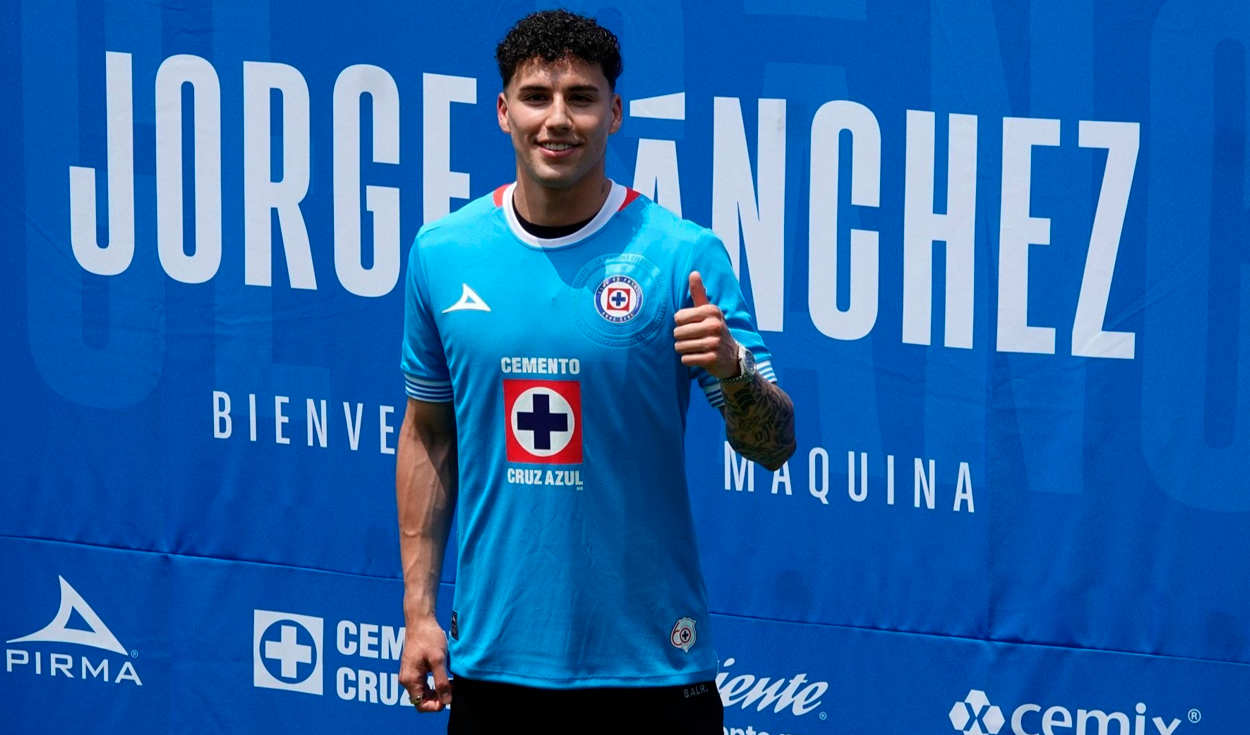 
                                 Jorge Sánchez y su notable desempeño como nuevo jugador de Cruz Azul 
                            