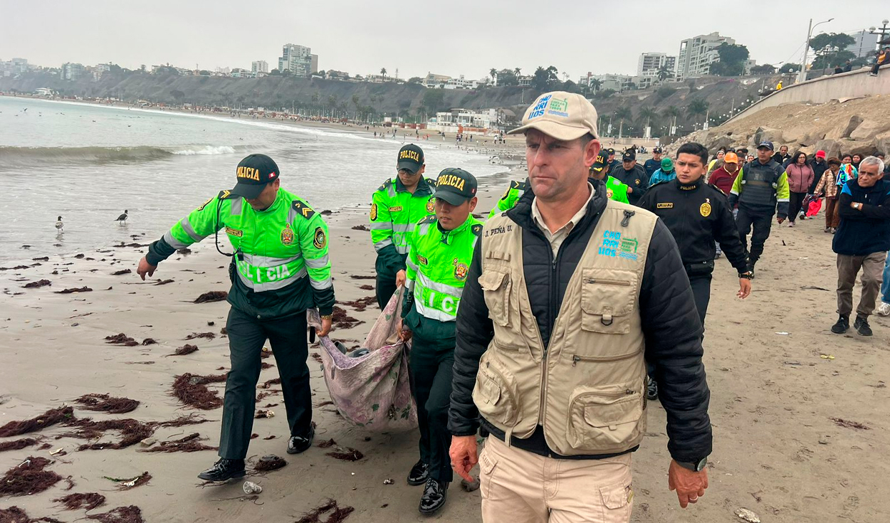 
                                 Adulto mayor fallece ahogado en playa Pescadores: intentó desenredar embarcaciones tras sismo en Lima 
                            