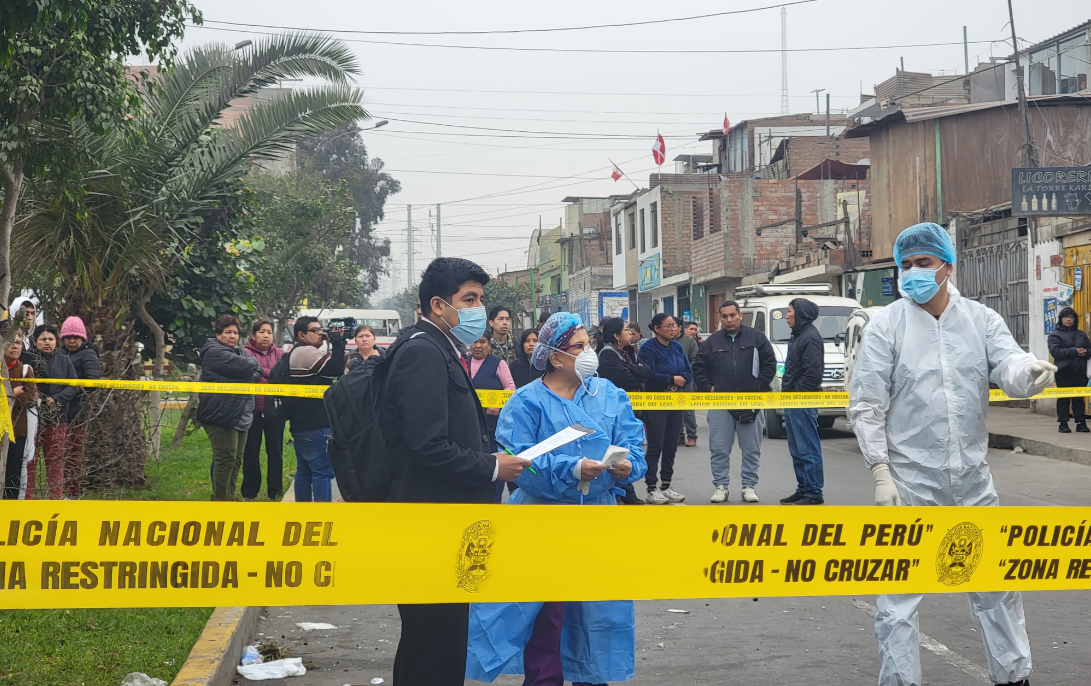 
                                 Madre emolientera muere atropellada en El Agustino: 4 hijos quedan en orfandad y vecinos exigen justicia 
                            