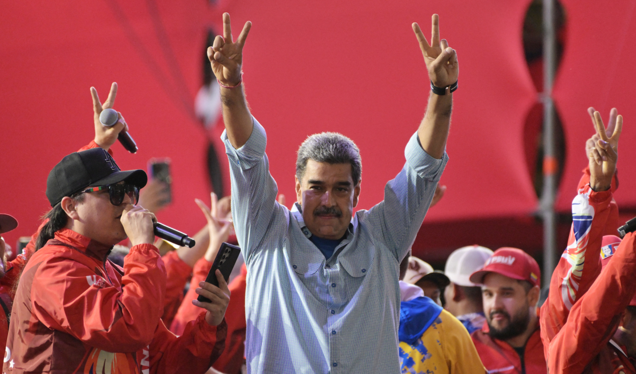 
                                 Fraude electoral: Nicolás Maduro es reelecto como presidente de Venezuela tras elecciones irregulares 
                            