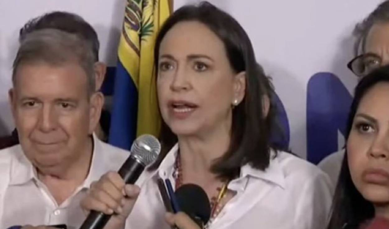 
                                 María Corina Machado: 