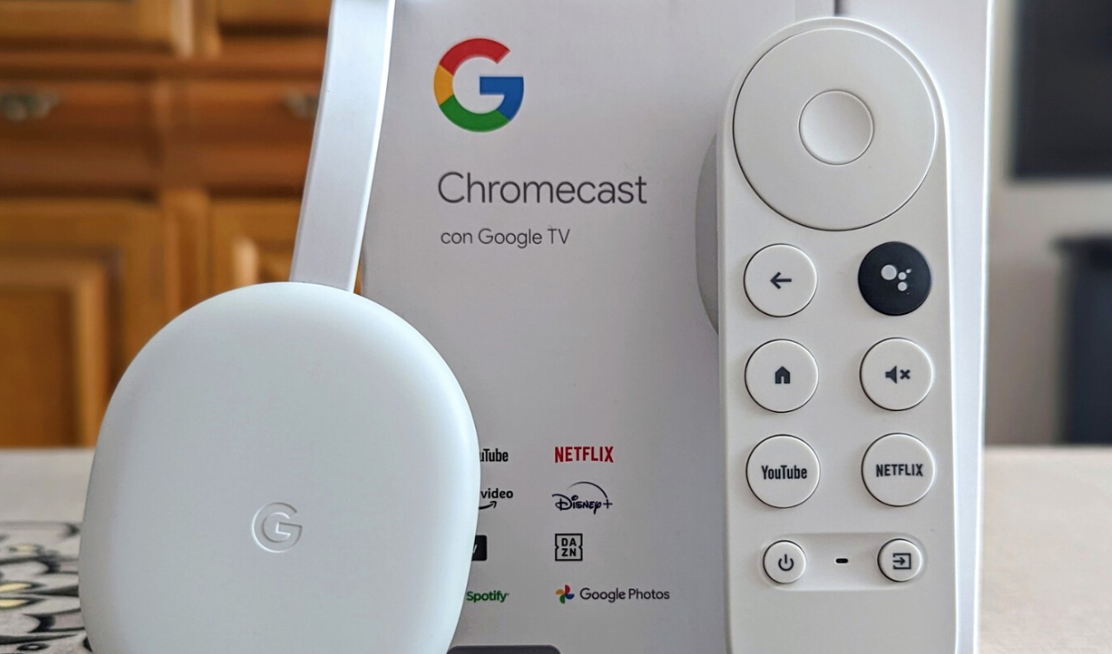 
                                 Google renovará Chromecast por completo: tendrá un nuevo diseño y su nombre cambiaría 
                            