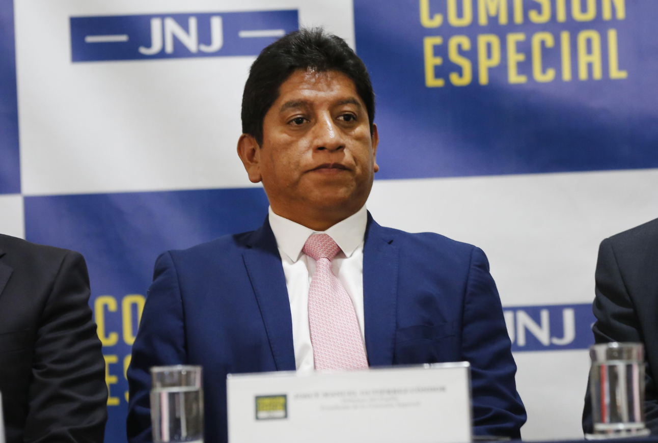 
                                 Defensor del Pueblo señala que malinterpretaron sus declaraciones tras calificar de imprudente al canciller 
                            