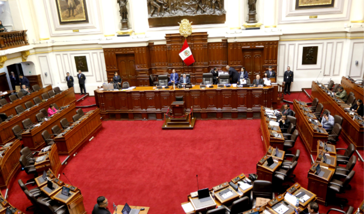 
                                 Congreso definirá este 5 de agosto el número de integrantes por comisiones y de la Permanente 
                            