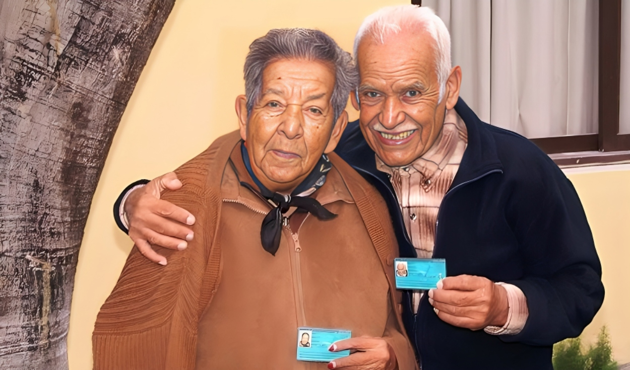 
                                 ¿Qué beneficio exclusivo tienen las personas mayores de 60 años que quieren renovar su DNI en Perú? 
                            