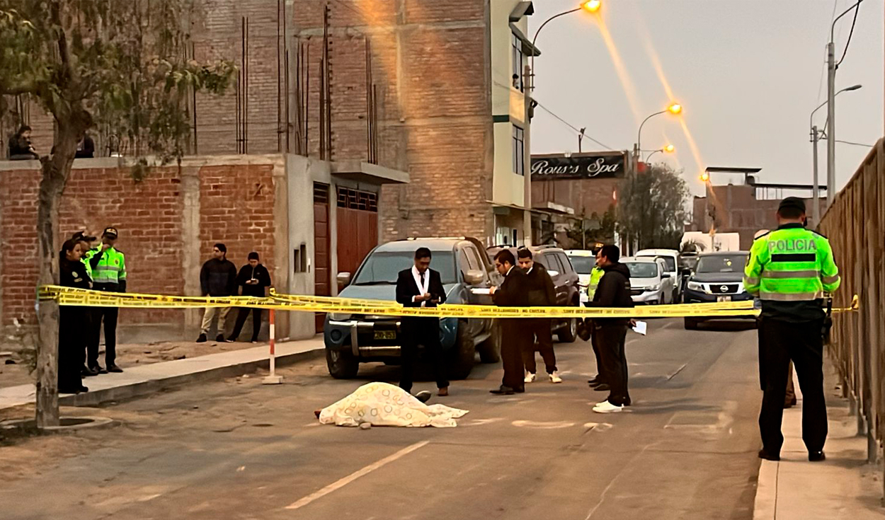 
                                 Sicarios asesinan a padre de familia en Carabayllo: víctima se encontraba esperando a su hija en las afueras de colegio 
                            