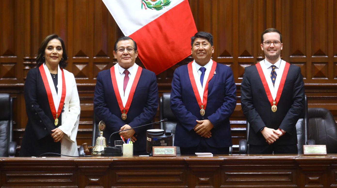 
                                 Congreso: aliados capturan las comisiones de Presupuesto, Constitución, Educación y Fiscalización 
                            