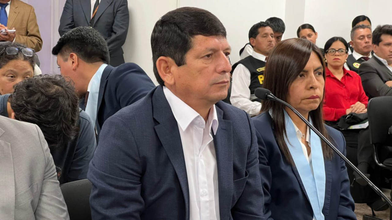 Agustín Lozano will no longer be investigated for criminal organization thanks to a law of Congress