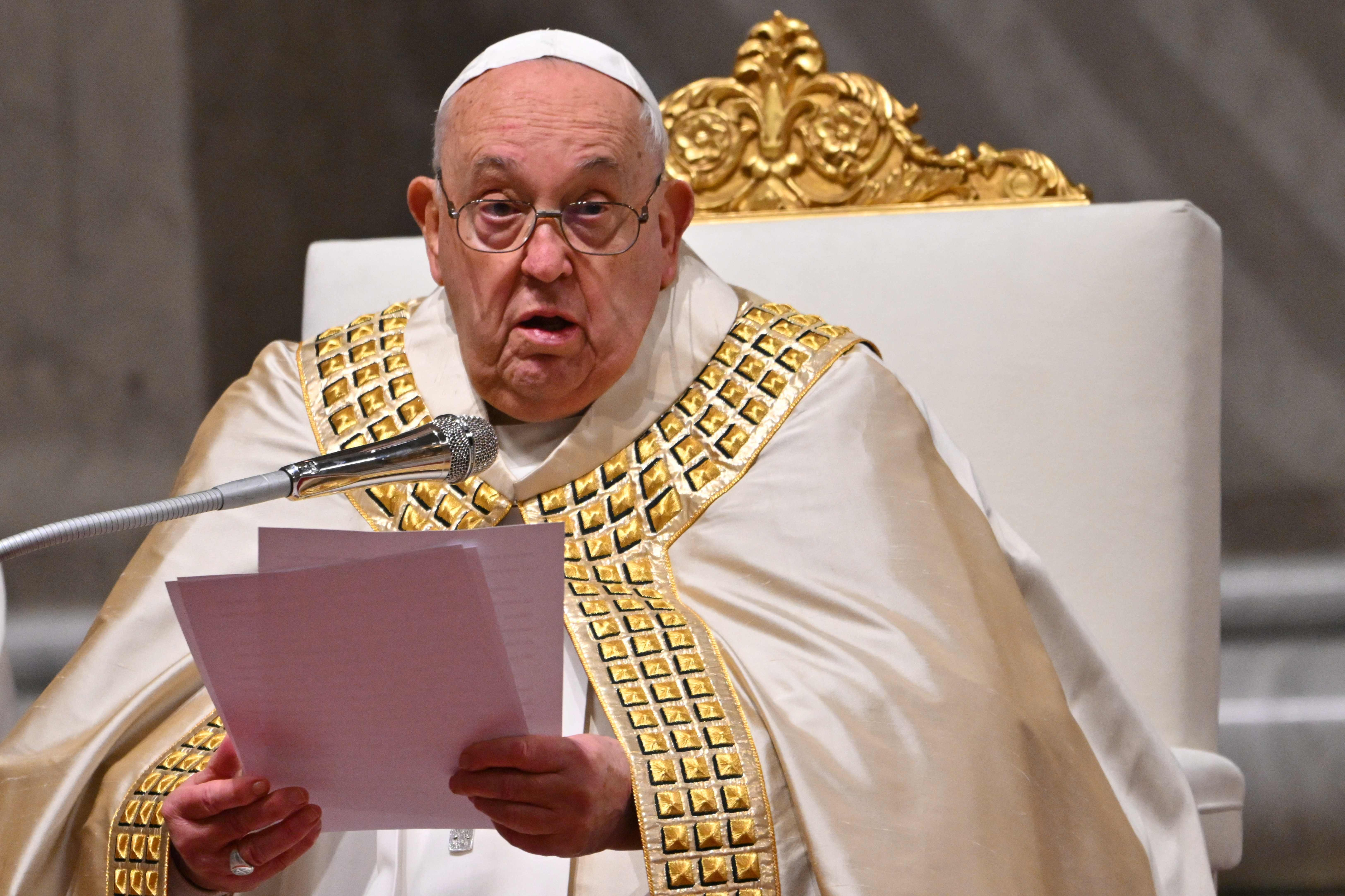 El papa Francisco agradece desde el hospital las muestras de apoyo del mundo: "Gracias por los rezos"