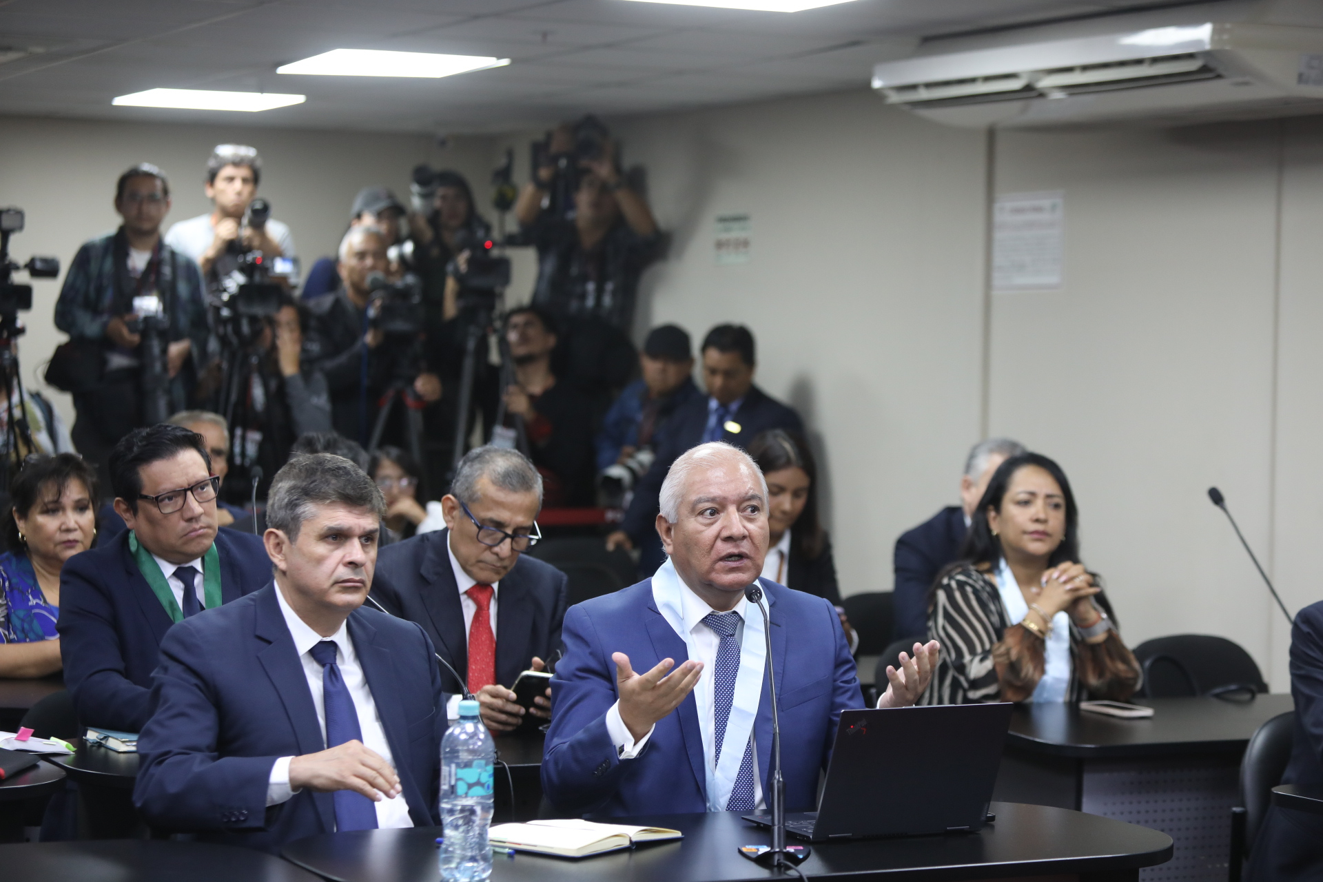 Ollanta Humala entered the Barbadillo prison and Nadine obtained political asylum in Brazil