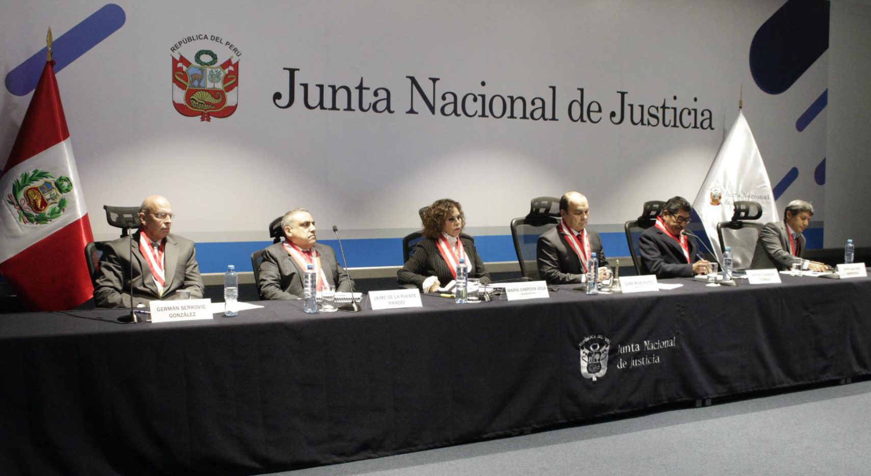 The Jnj is divided over the vacancy of its president, Gino Ríos The Jnj is divided over the vacancy of its president, Gino Ríos