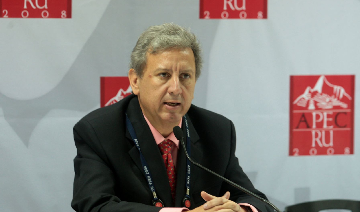 Hernán Garrido Lecca denounces that hospitals in the Piura Region have not been delivered to the citizens