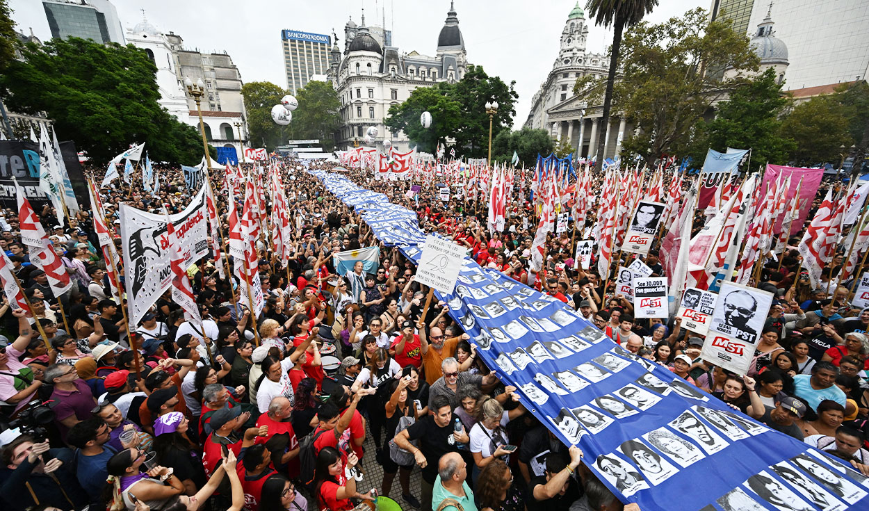 Argentina conmemora el 50º aniversario del golpe de 1976 en medio de tensiones políticas
