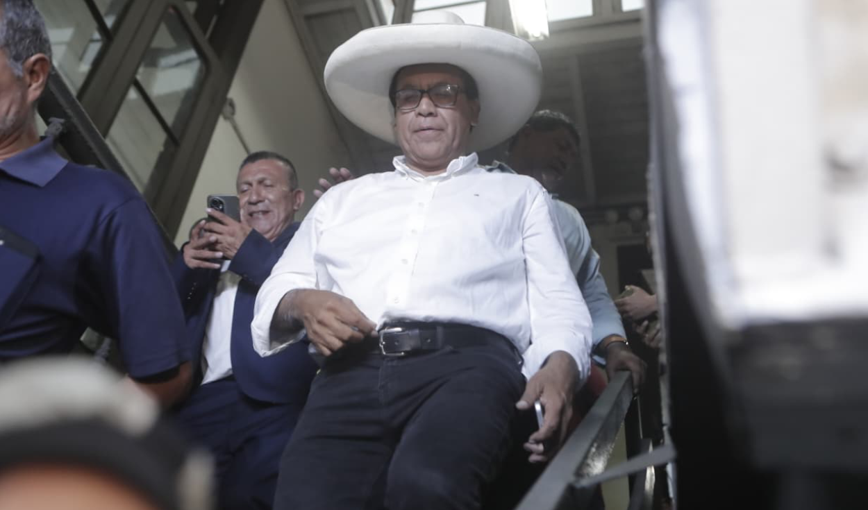 <? htmlspecialchars($article['title_ai']) ?>