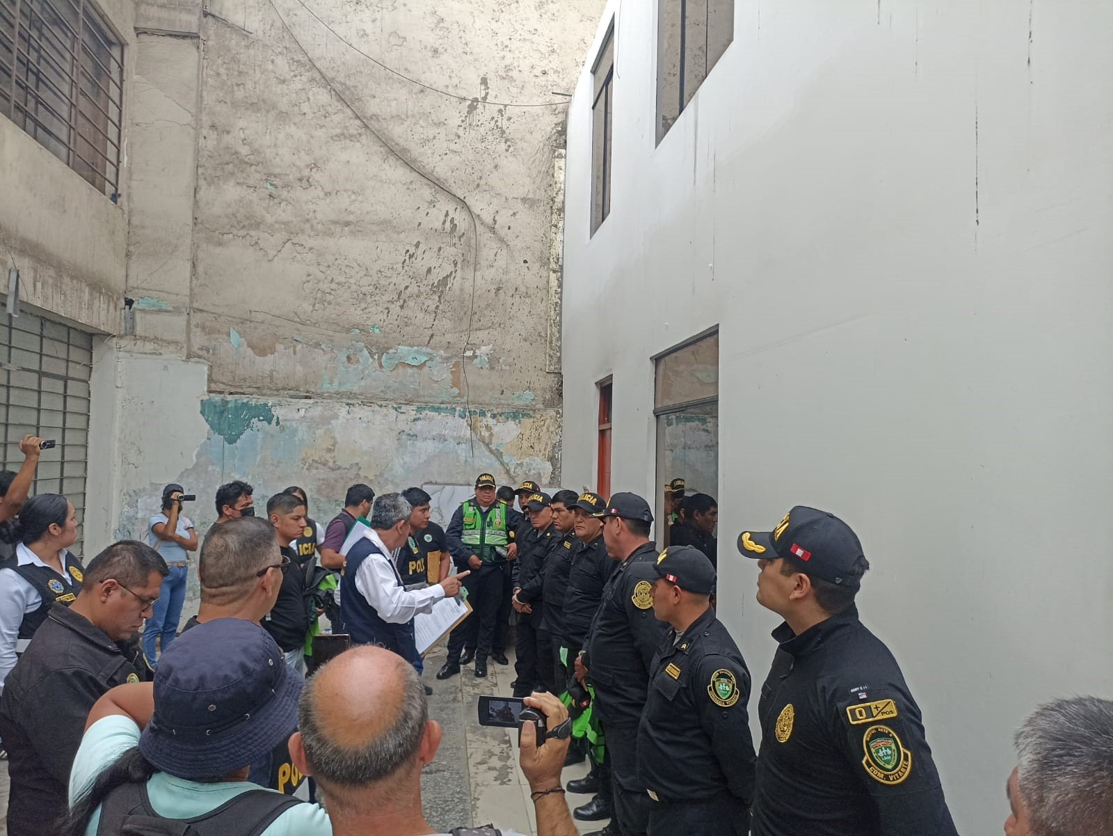 Nine police officers arrested in Peru for allegedly taking bribes from truckers