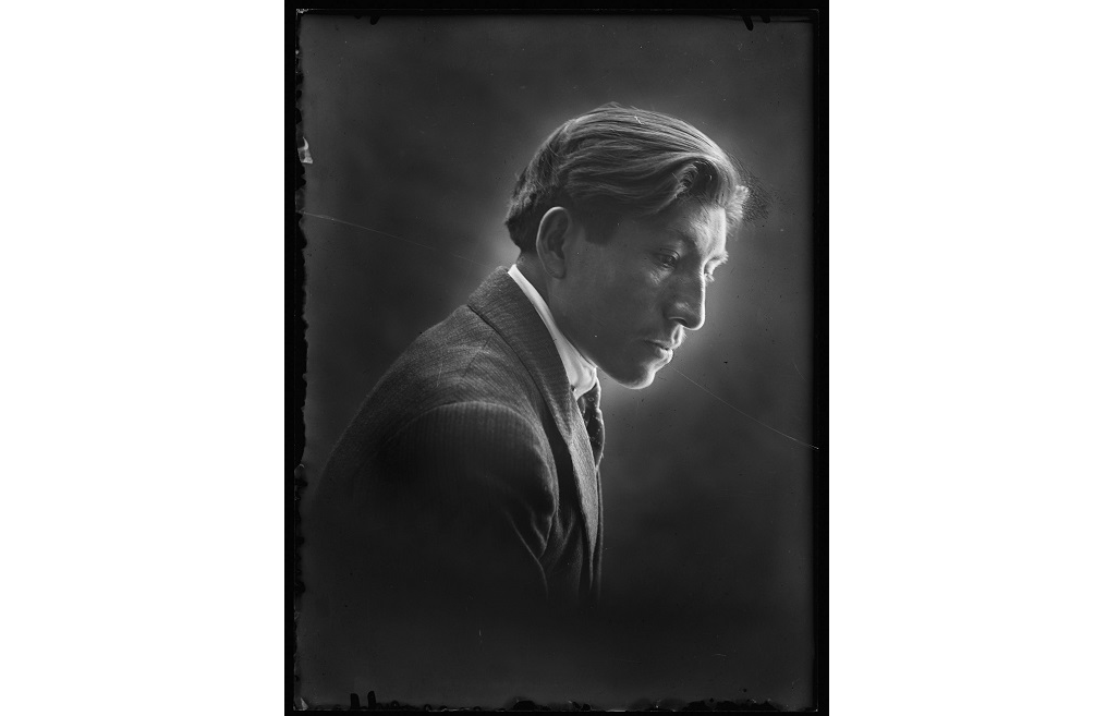 Martín Chambi Retrospective Opens in Lima, Showcasing Photographer's Legacy