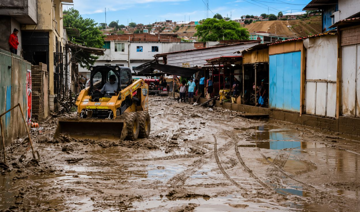 Peru on alert for heavy rains, with 250 districts at risk of mudslides