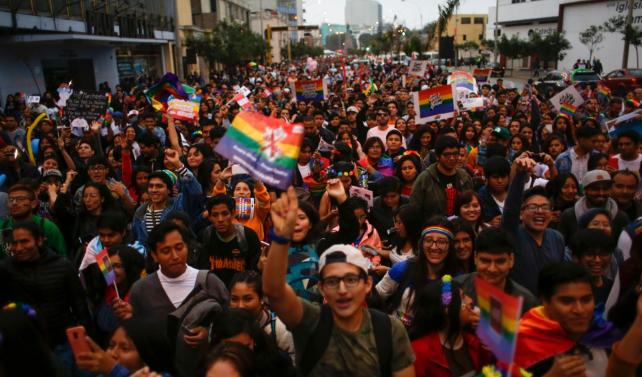 Pride in Lima: Celebration Mixes with Demands for Rights Amidst Political Tension