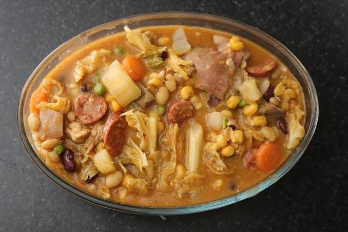 La cachupa es el emblema gastronómico de Cabo Verde. Foto: Boavista