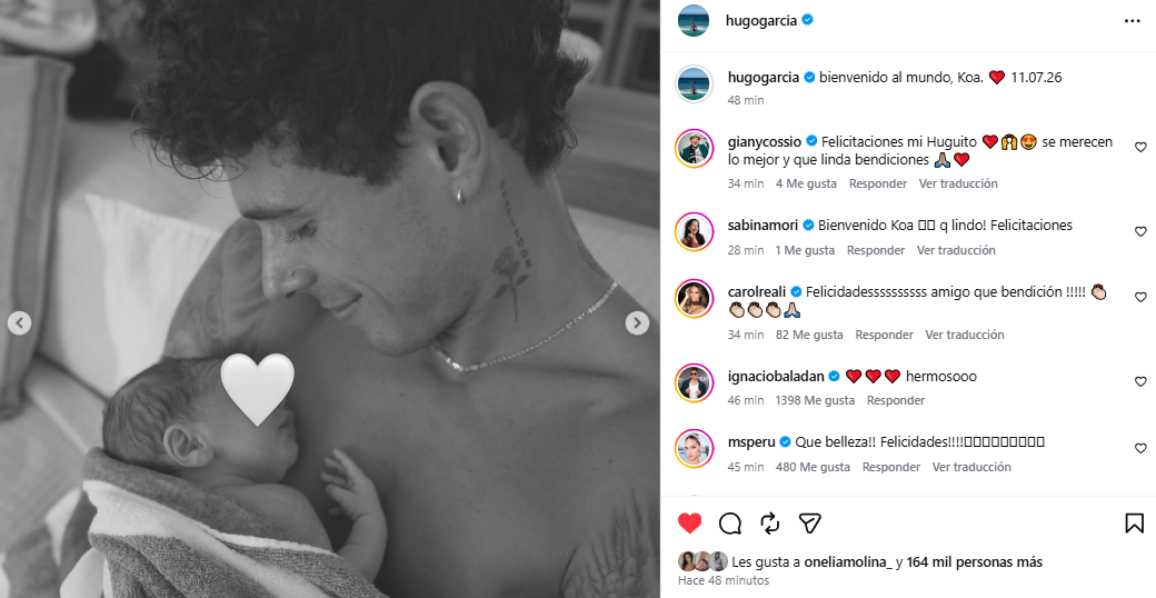 Hugo García abraza en su pecho a su primer hijo, fruto de su relación con Isabella Ladera