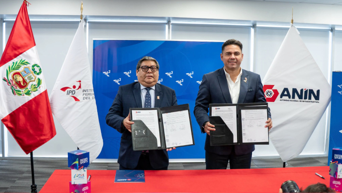 Firma de convenio entre el IPD y la ANIN